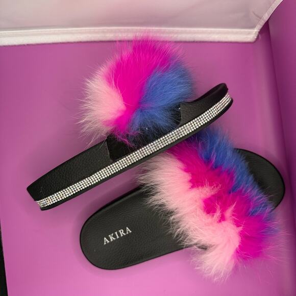 Akira NWOT Azalea Wang Dreamt We Spoke Rainbow Furry Slides Sandals Sz 8 Y2K - Picture 5 of 15